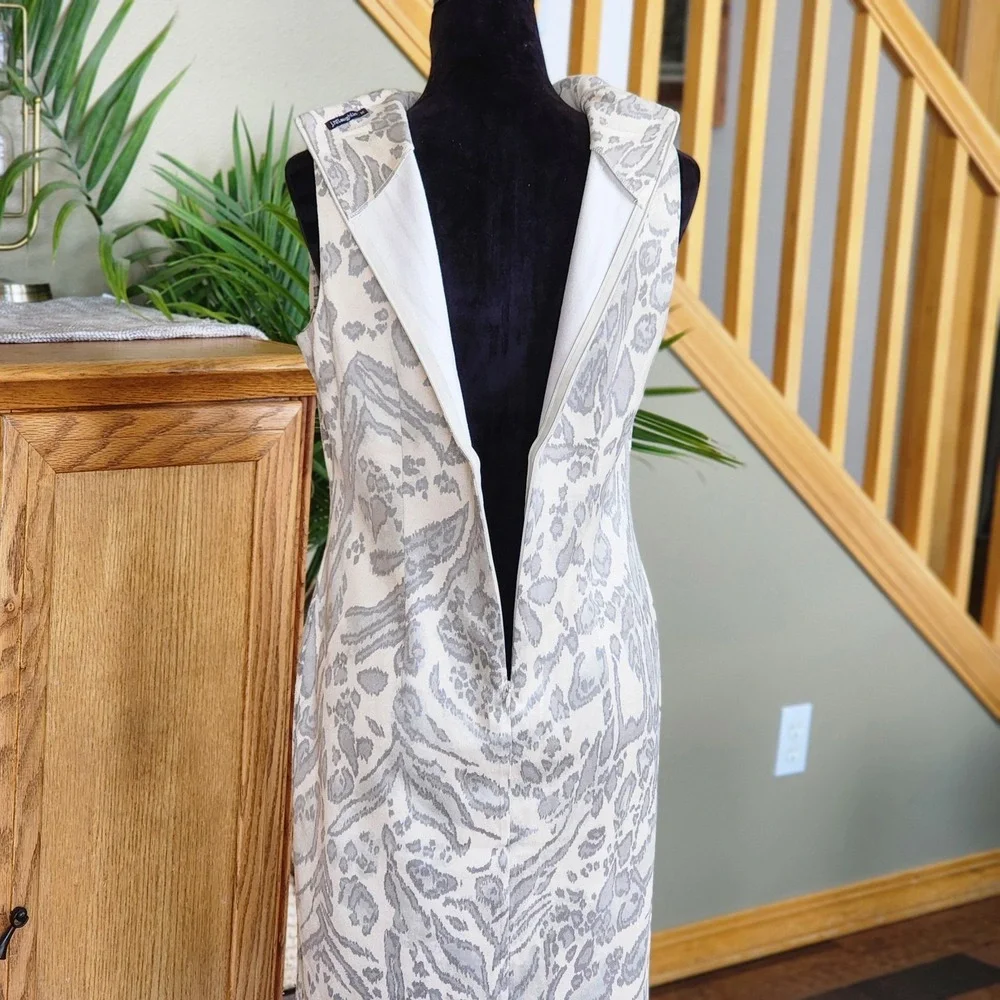 J. McLaughlin Liz Faux Suede Jaguar Print Sheath Dress Beige Sz‎ Med Mock Neck